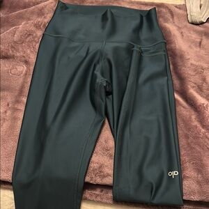 Alo Yoga 7/8 High-Waist Airlift Legging